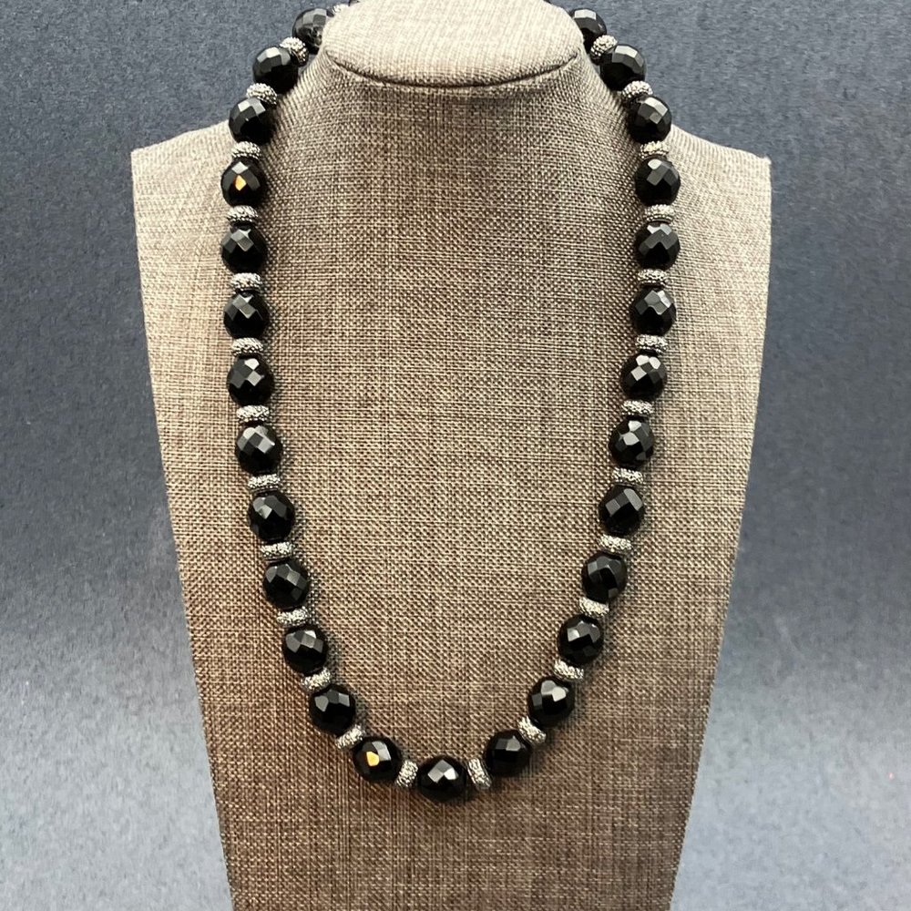 Faceted Beaded Necklace Black Silver Textured Retro BoHo Chunky Classic Granny